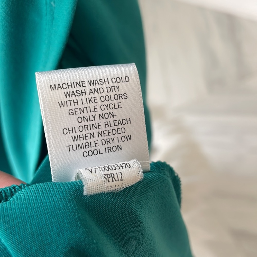 Banana Republic: Green Wrap Dress Size S. - Picture 7 of 7